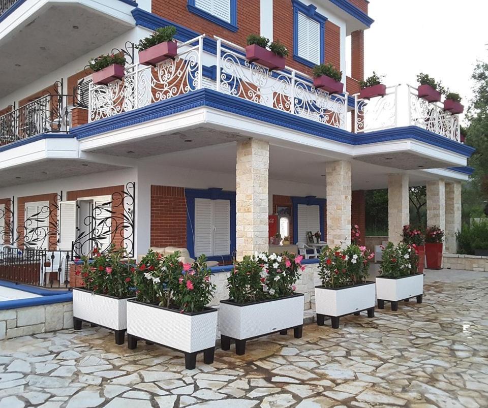 Exclusive Greccia Inn Dhërmi Buitenkant foto