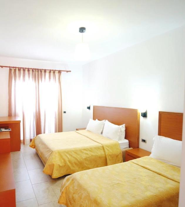 Exclusive Greccia Inn Dhërmi Buitenkant foto