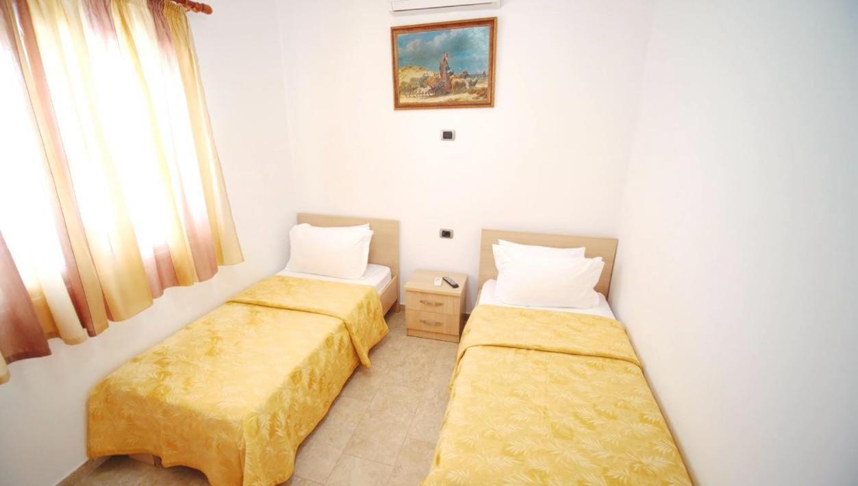 Exclusive Greccia Inn Dhërmi Buitenkant foto