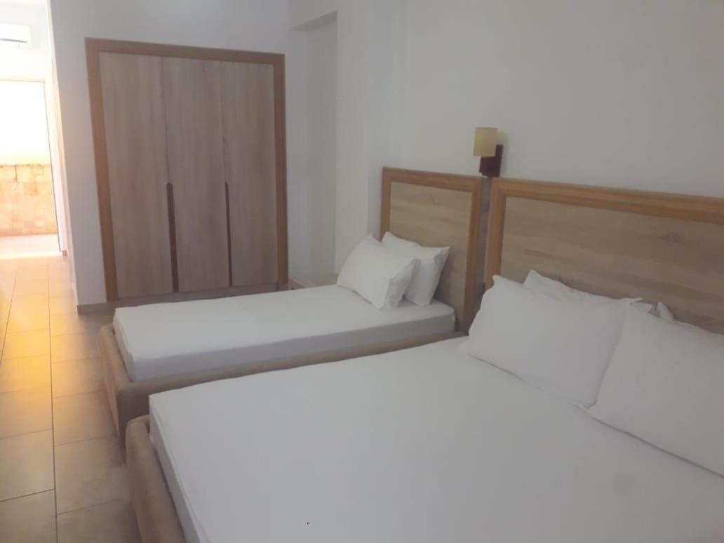 Exclusive Greccia Inn Dhërmi Buitenkant foto