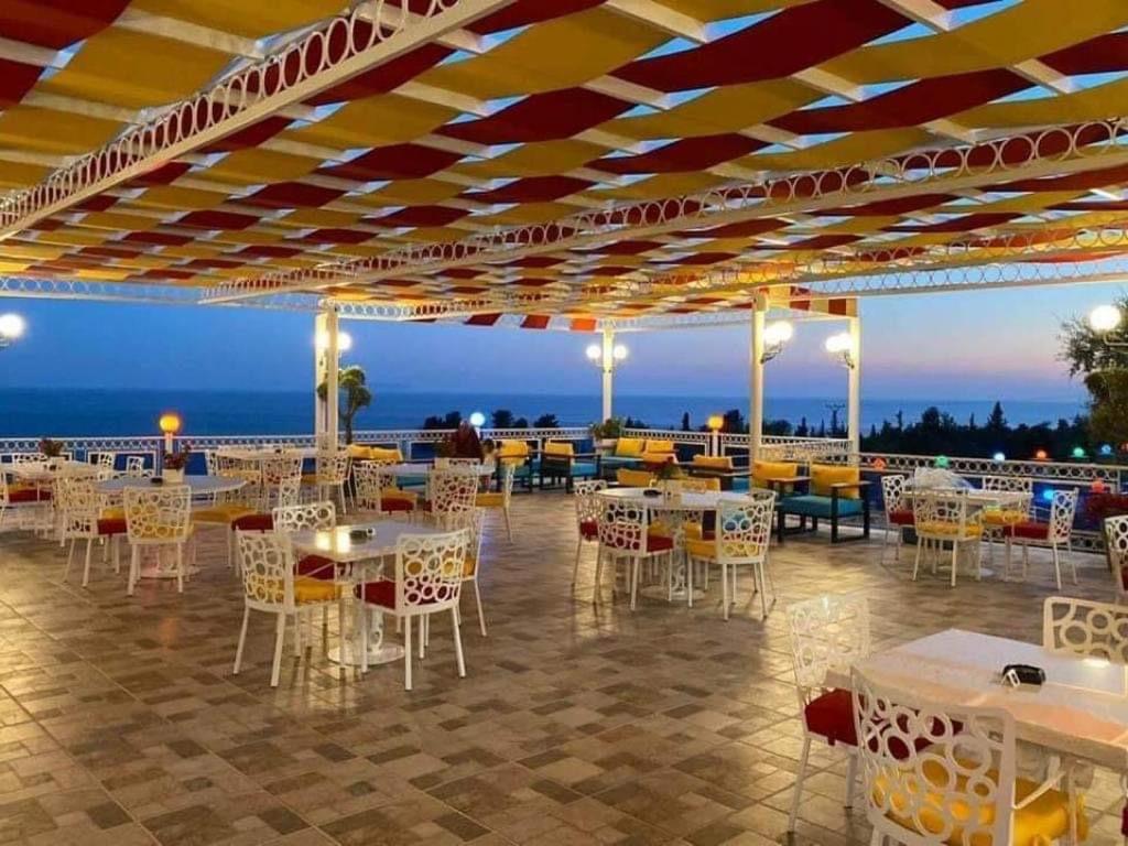 Exclusive Greccia Inn Dhërmi Buitenkant foto