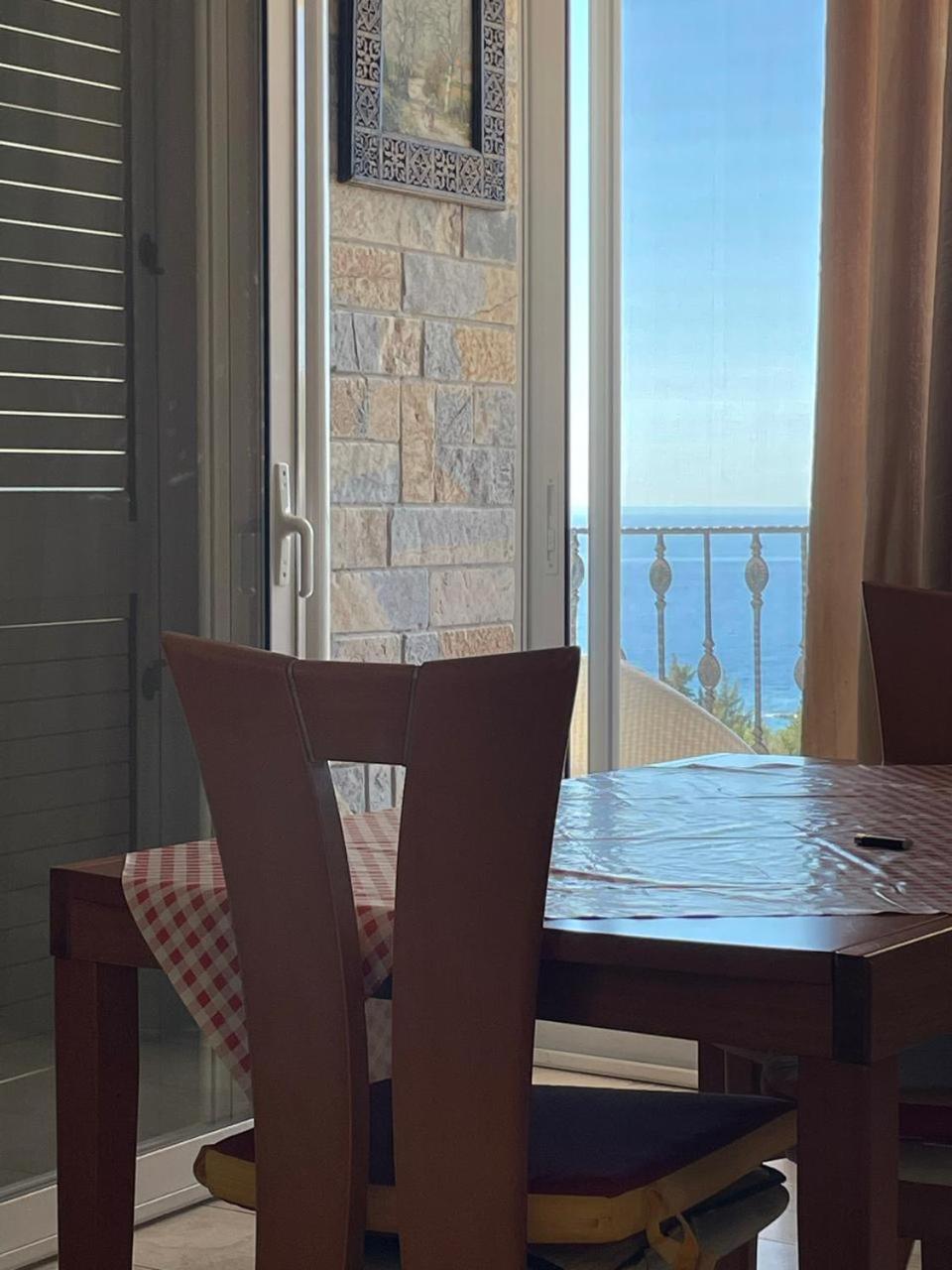 Exclusive Greccia Inn Dhërmi Buitenkant foto